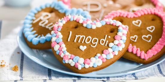 Lebkuchenherzen mit Spritzglasur: Kreative Ideen für eine individuelle Verzierung