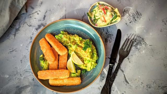 Abwechslungsreiche Beilageideen für Fischstäbchen: Salate, Kartoffeln und mehr Abwechslungsreiche Beilageideen für Fischstäbchen: Salate, Kartoffeln und mehr