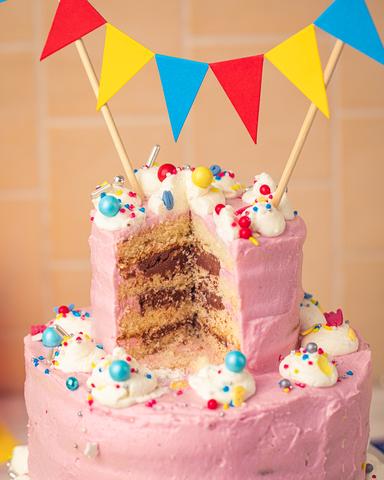 Perfekte Anleitung für eine selbstgebackene Benjamin Blümchen Torte Perfekte Anleitung für eine selbstgebackene Benjamin Blümchen Torte