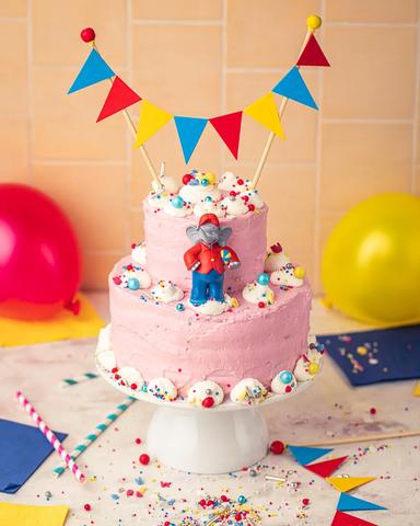 Leckere Benjamin Blümchen Torte zum Selbermachen - Einfache Rezeptanleitung Leckere Benjamin Blümchen Torte zum Selbermachen - Einfache Rezeptanleitung