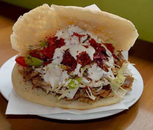 Perfekte Ergänzung zum Dönersalat: Selbstgemachte Döner Soße