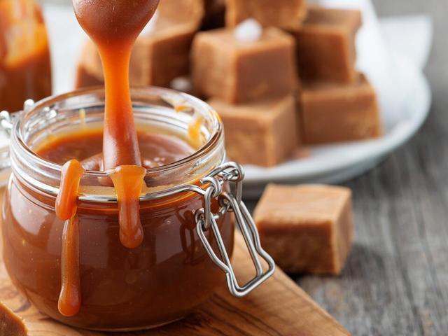Leckere Karamellcreme selber machen - Einfaches Rezept - Sieu Thi Do ...