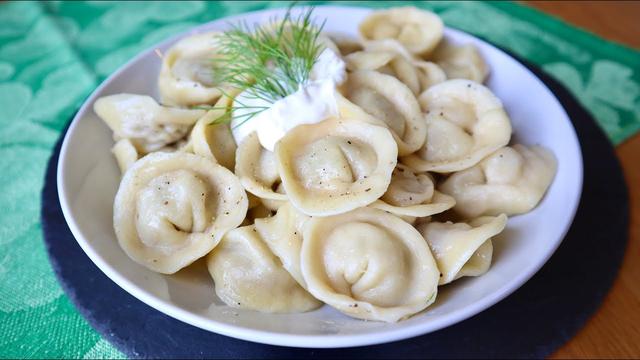 Leckere Pelmeni selber machen: Ein einfaches Rezept zum Ausprobieren Leckere Pelmeni selber machen: Ein einfaches Rezept zum Ausprobieren