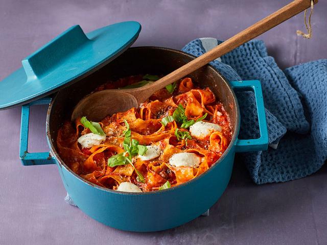 Genussvolles Mittagessen mit Chefkoch: Von Nudeln über Lasagne bis hin zu Salaten Genussvolles Mittagessen mit Chefkoch: Von Nudeln über Lasagne bis hin zu Salaten