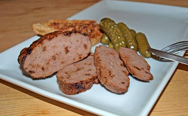 Fleischkäse selber machen: Leckeres Rezept für zu Hause Fleischkäse selber machen: Leckeres Rezept für zu Hause