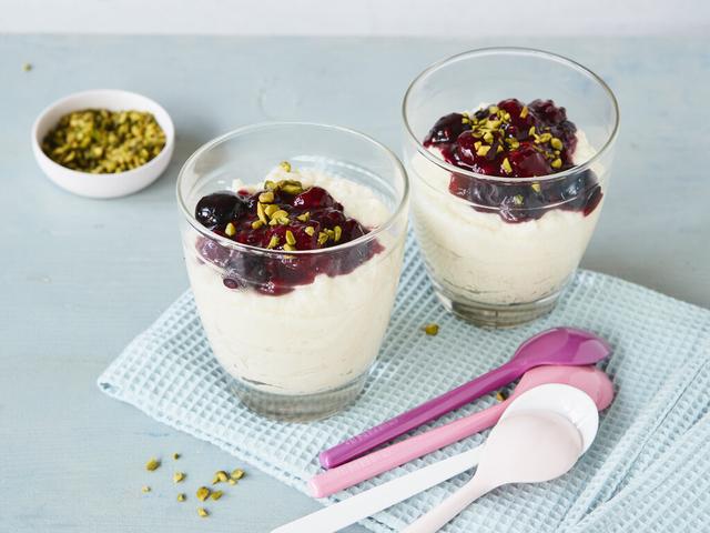 Traditioneller Grießpudding: Ein einfaches Rezept zum Selbermachen Traditioneller Grießpudding: Ein einfaches Rezept zum Selbermachen