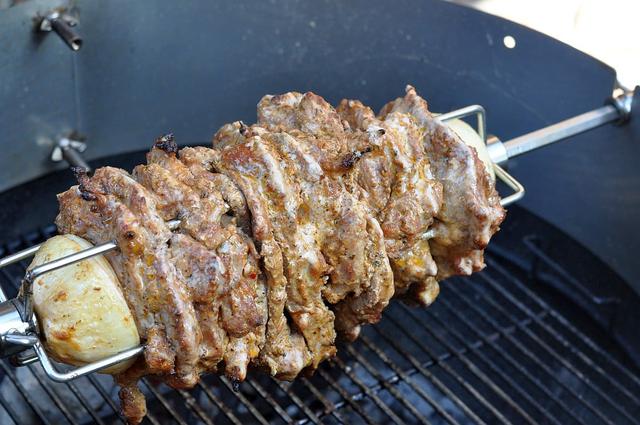 Einfaches und geniales Rezept für Gyrosspieße vom Grill Einfaches und geniales Rezept für Gyrosspieße vom Grill