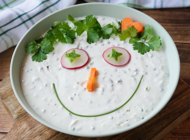 Selbstgemachter Kräuterquark - ein Gaumenschmaus Selbstgemachter Kräuterquark - ein Gaumenschmaus