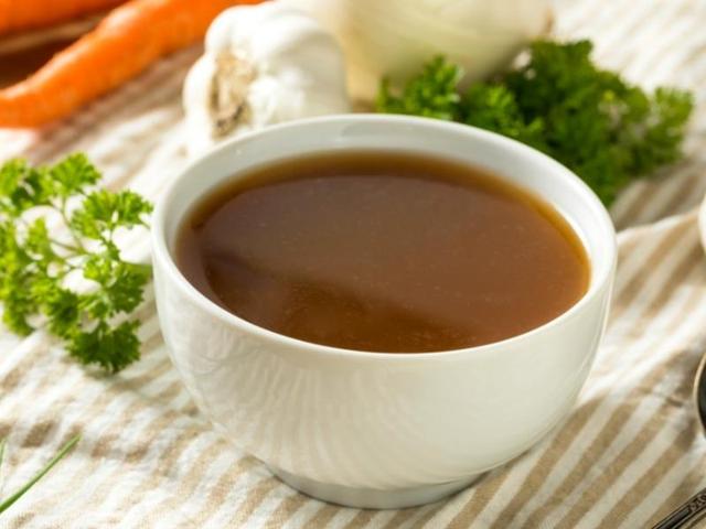 Leckeres Rezept: Wildfond selber machen - So gelingt es garantiert! Leckeres Rezept: Wildfond selber machen - So gelingt es garantiert!