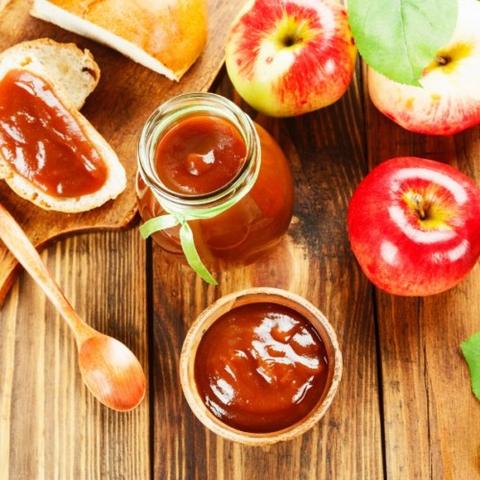 Apfelgelee wie von Mutti: Traditionelle Zubereitung für den nostalgischen Genuss