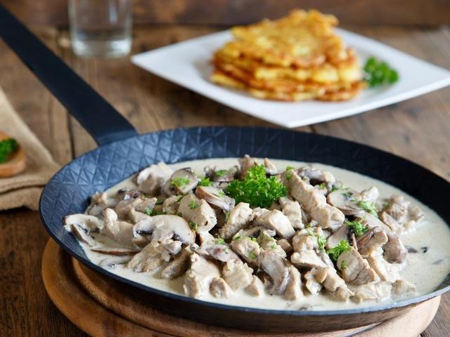 Selber gemacht schmeckt am besten: Unwiderstehliches Geschnetzeltes-Rezept Selber gemacht schmeckt am besten: Unwiderstehliches Geschnetzeltes-Rezept