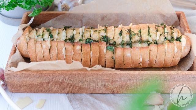 Knoblauchbaguette selbstgemacht: Genießen Sie frischen Geschmack zu Hause