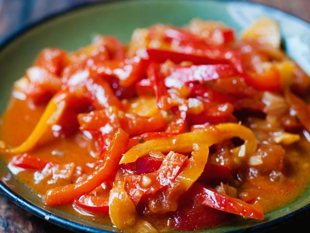 Letscho selber kochen: Einfaches und köstliches Rezept Letscho selber kochen: Einfaches und köstliches Rezept