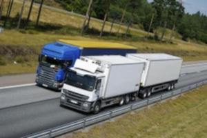 Lkw-Fahrer aufgepasst: Die erlaubte Höchstgeschwindigkeit für einen Lkw