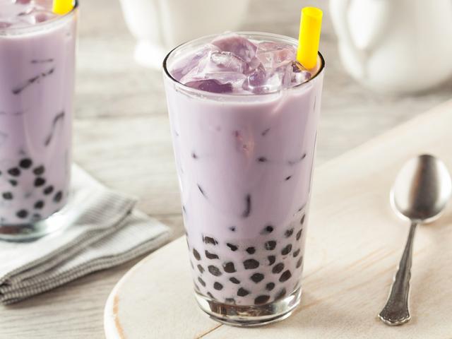 Genießen Sie Bubble Tea mit hausgemachten Tapioka-Perlen