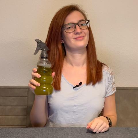 Birkenhaarwasser und Öl: Die perfekte Kombination für selbstgemachtes Mähnenspray Birkenhaarwasser und Öl: Die perfekte Kombination für selbstgemachtes Mähnenspray