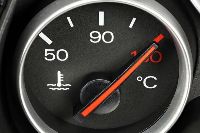 Was tun, wenn der Motor überhitzt? Tipps zur schnellen Abkühlung Was tun, wenn der Motor überhitzt? Tipps zur schnellen Abkühlung