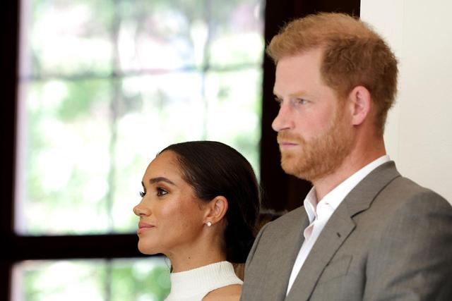 Fehlende Unterstützung: Warum begleitete Meghan Harry nicht nach Balmoral zur Queen? Fehlende Unterstützung: Warum begleitete Meghan Harry nicht nach Balmoral zur Queen?