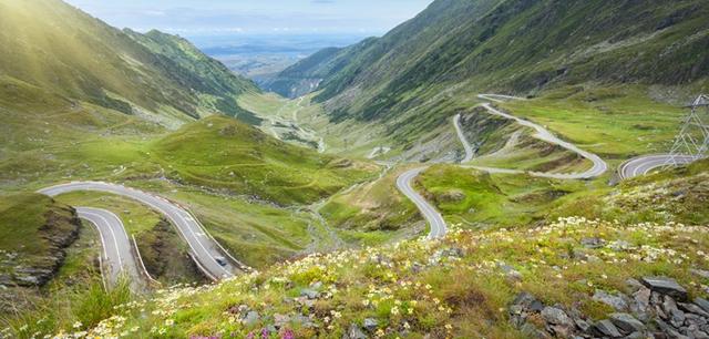 Sicherheitstipps für das Fahren in engen Kurven Sicherheitstipps für das Fahren in engen Kurven