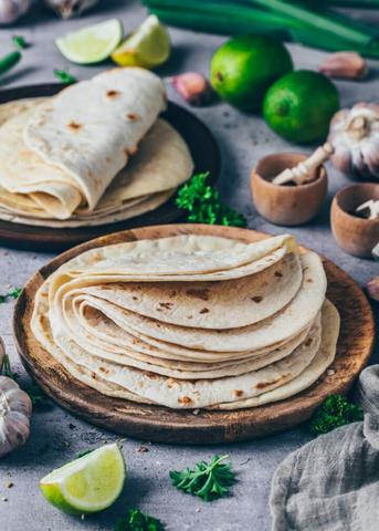 Vielseitige Tortillas: Schritt-für-Schritt-Anleitung für selbstgemachte mexikanische Fladen Vielseitige Tortillas: Schritt-für-Schritt-Anleitung für selbstgemachte mexikanische Fladen
