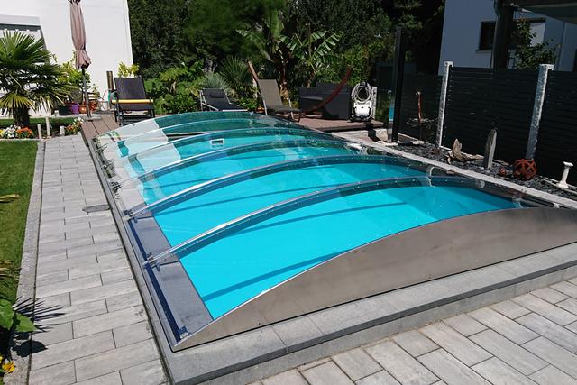 FlexiRoof Bausatz: Einfache Anleitung zum Selberbauen einer Poolabdeckung FlexiRoof Bausatz: Einfache Anleitung zum Selberbauen einer Poolabdeckung