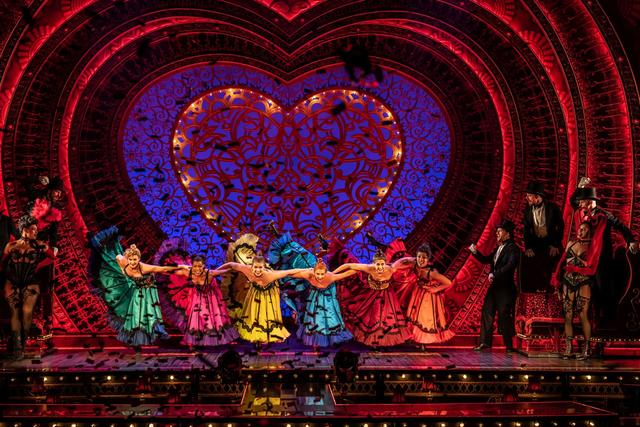Wie lange geht das Musical Moulin Rouge! in Köln?