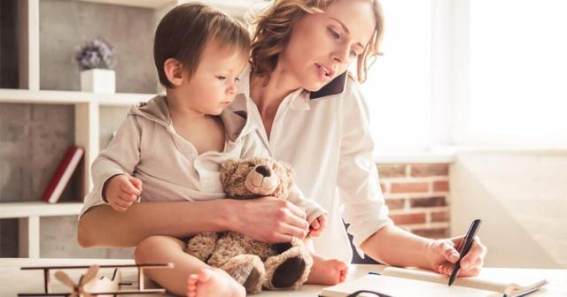 "Mütterrente für Familien mit drei Kindern: Eine Übersicht über die finanziellen Leistungen"