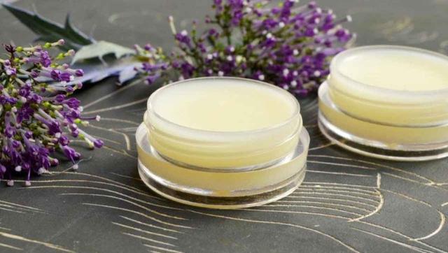 Gesunde Lippenpflege aus natürlichen Zutaten: Selber Labello machen Gesunde Lippenpflege aus natürlichen Zutaten: Selber Labello machen