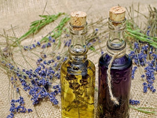 Entspannende DIY Erkältungsbäder für die kalte Jahreszeit Entspannende DIY Erkältungsbäder für die kalte Jahreszeit