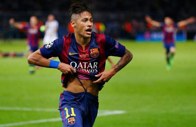 Die Wachstumsentwicklung von Neymar: Wie hat sich seine Größe im Laufe der Jahre verändert? Die Wachstumsentwicklung von Neymar: Wie hat sich seine Größe im Laufe der Jahre verändert?