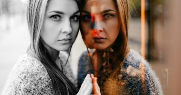 Nymphomanie bei Frauen: Wenn die Suche nach sexueller Befriedigung zur Sucht wird Nymphomanie bei Frauen: Wenn die Suche nach sexueller Befriedigung zur Sucht wird