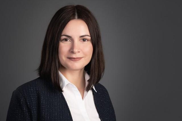 Professionelle Bewerbungsfotos selbst gemacht: Anleitung und Ratschläge Professionelle Bewerbungsfotos selbst gemacht: Anleitung und Ratschläge