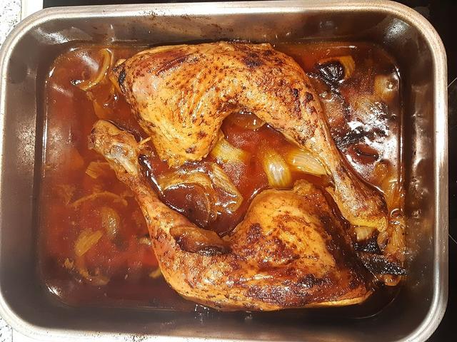 Saftige Hähnchenschenkel im Backofen: Tipps und Tricks Saftige Hähnchenschenkel im Backofen: Tipps und Tricks