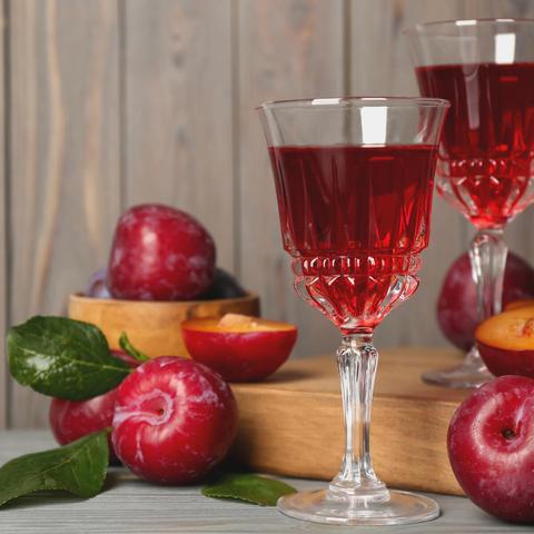 Pflaumenlikör selber machen: Die besten Rezepte und Tricks Pflaumenlikör selber machen: Die besten Rezepte und Tricks