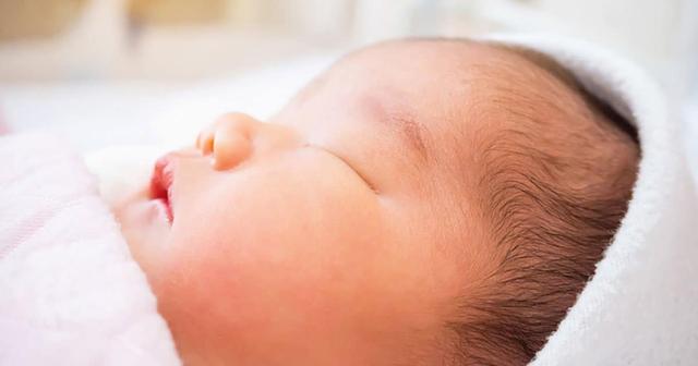 Unterstützung für betroffene Familien nach dem plötzlichen Kindstod