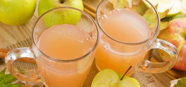 Gesunder Genuss: Selbstgemachter Quittensaft mit antioxidativer Wirkung Gesunder Genuss: Selbstgemachter Quittensaft mit antioxidativer Wirkung