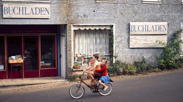 Zeitgemäße Einschätzungen zum Film Zeitgemäße Einschätzungen zum Film