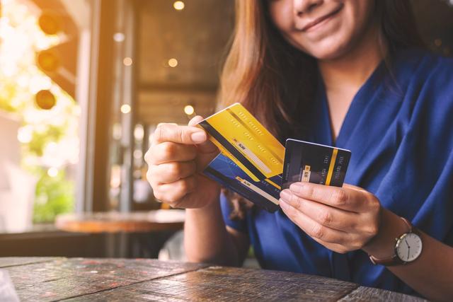 Risiken bei der Weitergabe meiner IBAN: Wie sicher ist es, meine Bankverbindung an Dritte weiterzugeben? Risiken bei der Weitergabe meiner IBAN: Wie sicher ist es, meine Bankverbindung an Dritte weiterzugeben?