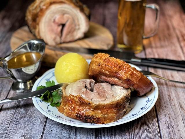 Köstlicher Rollbraten zum Selbermachen: Einfache Rezepte und Tipps Köstlicher Rollbraten zum Selbermachen: Einfache Rezepte und Tipps