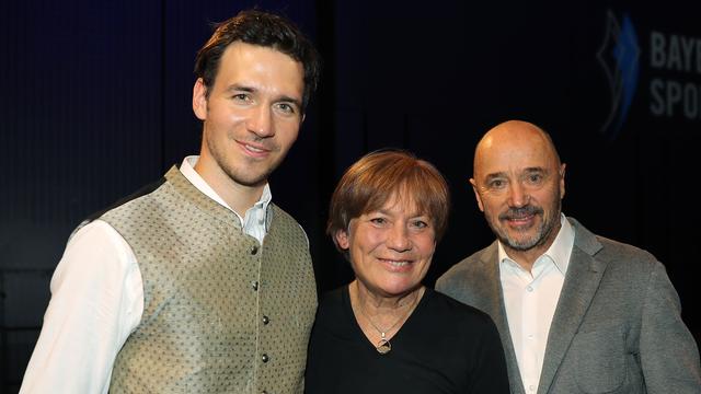 Der Tod von Rosi Mittermaiers Mutter: Ein schwerer Verlust für die Familie Der Tod von Rosi Mittermaiers Mutter: Ein schwerer Verlust für die Familie