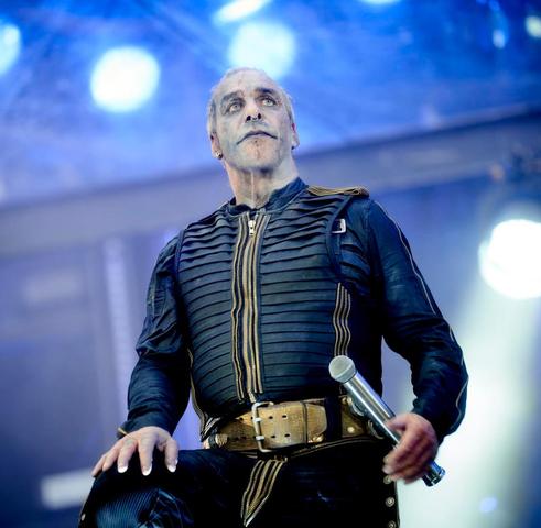 Row Zero bei Rammstein-Konzerten: Bedeutung und mögliche Konsequenzen Row Zero bei Rammstein-Konzerten: Bedeutung und mögliche Konsequenzen