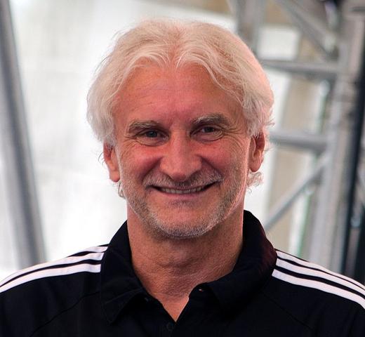 Rudi Völler: Das Leben und die Karriere des Fußballstars Rudi Völler: Das Leben und die Karriere des Fußballstars