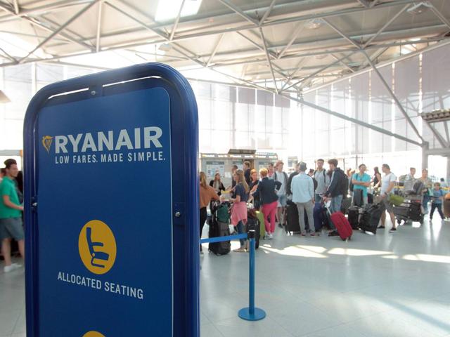 Eincheckzeiten bei Ryanair: Tipps und Hinweise für Passagiere Eincheckzeiten bei Ryanair: Tipps und Hinweise für Passagiere