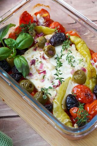 Griechisches Schafskäse überbacken: Einfaches Rezept wie beim Griechen Griechisches Schafskäse überbacken: Einfaches Rezept wie beim Griechen