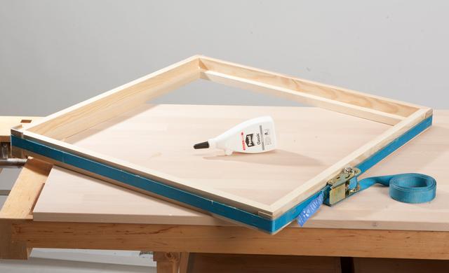 DIY: Schattenfugenrahmen schnell und einfach selber machen DIY: Schattenfugenrahmen schnell und einfach selber machen