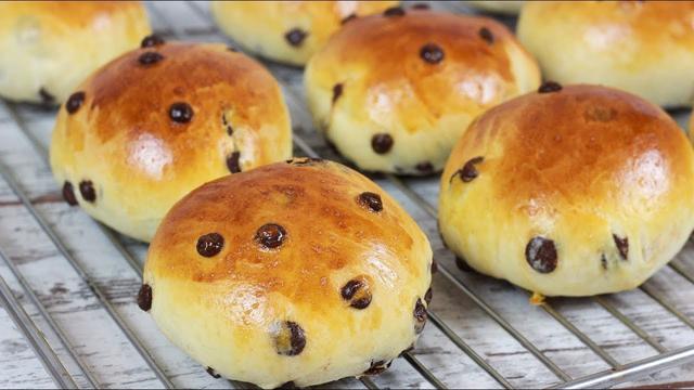 Schnelles Rezept für leckere Schokobrötchen zum Selbermachen - Sieu Thi ...