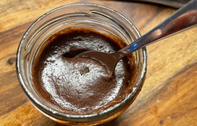 Köstliche Nuss-Nougatcreme ohne Palmöl: In nur 15 Minuten selber machen! Köstliche Nuss-Nougatcreme ohne Palmöl: In nur 15 Minuten selber machen!