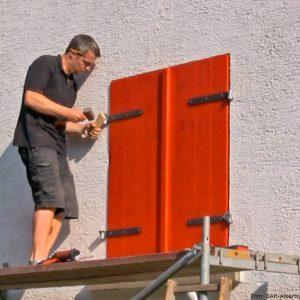 Die besten Werkzeuge für sicheres Arbeiten beim Fensterladenbau
