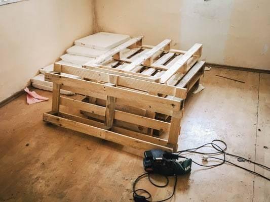 Bauanleitung für ein selbstgemachtes Hundebett Bauanleitung für ein selbstgemachtes Hundebett