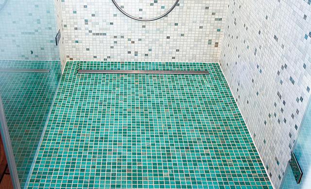 Bodengleiche Dusche im Altbau einbauen - Voraussetzungen und Möglichkeiten Bodengleiche Dusche im Altbau einbauen - Voraussetzungen und Möglichkeiten
